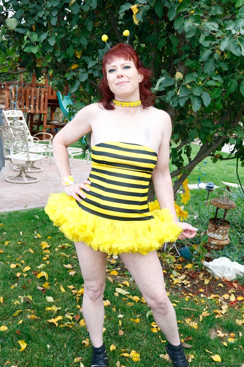 Dirtygardengirl Full Size
