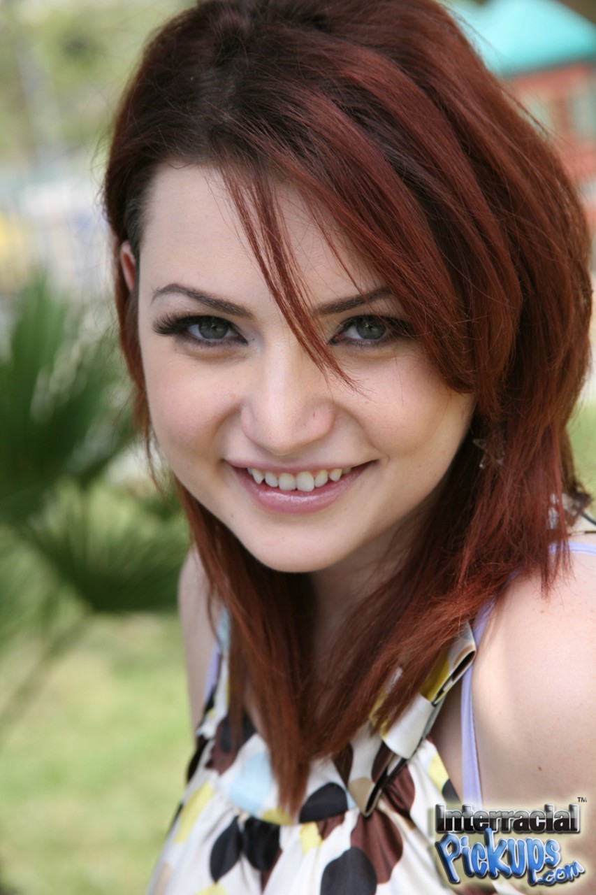 Giada Loren Full Size